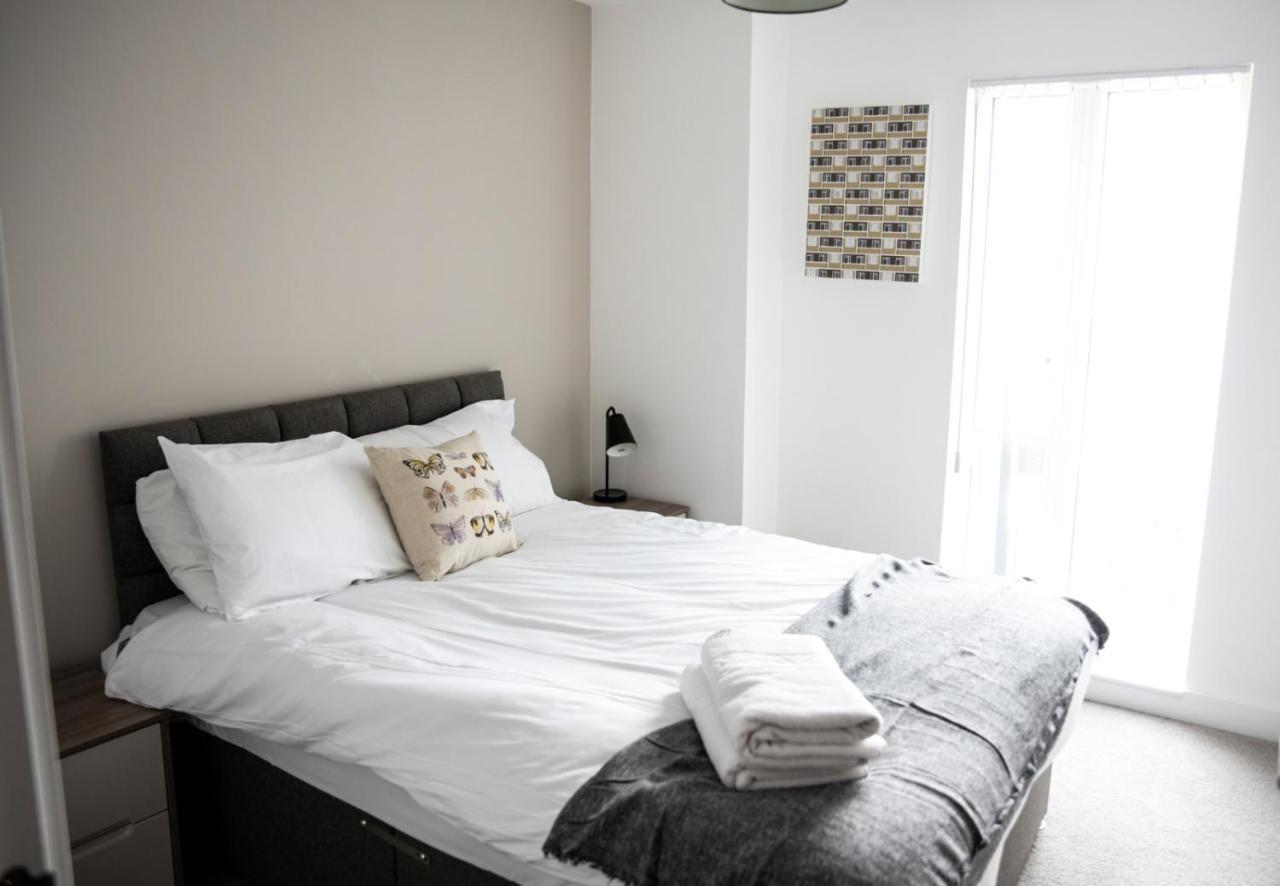 Onpoint Apartments - Spacious 2 Bedroom Apt - City Centre With Balcony Manchester Exterior photo
