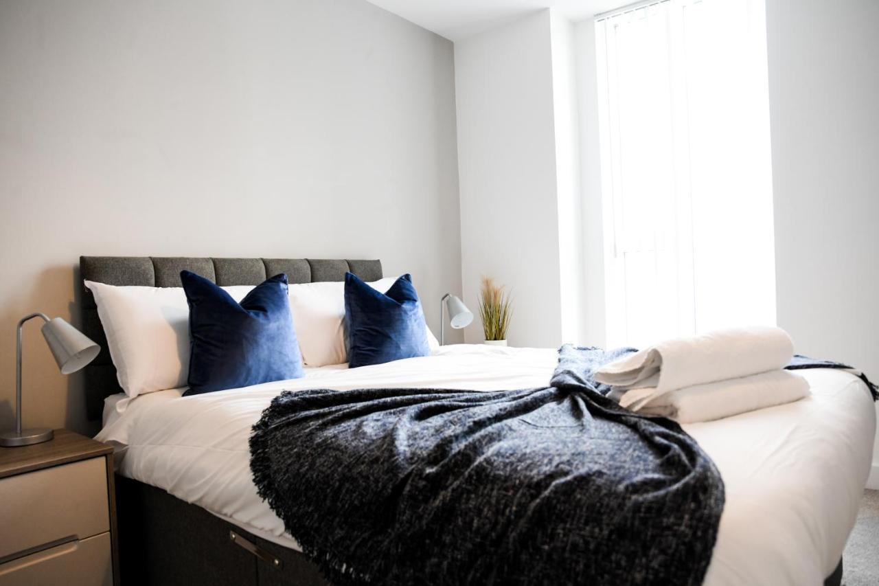 Onpoint Apartments - Spacious 2 Bedroom Apt - City Centre With Balcony Manchester Exterior photo